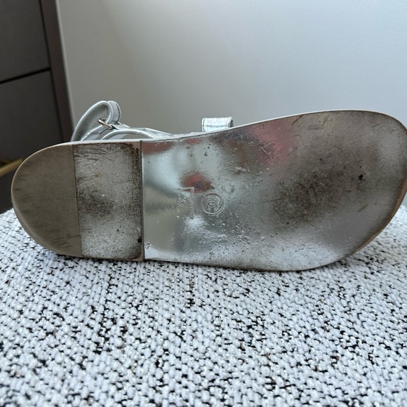 Chanel Silver Dad Sandals 22 Season - Picture 7 of 12